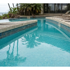 Pool repair in Lanikai